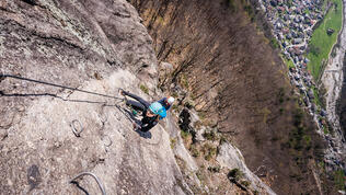 03_S.Saini-G.Dell_Orto_Ferrata Biasini_Chiavenna_Italy-photo_by_K.Dell_orto-Climbing_Technology_HD