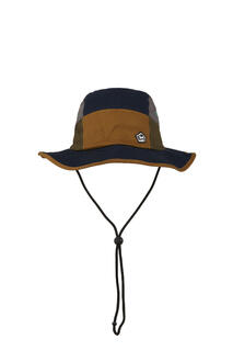 s25-cap006-mauri-blue.jpg