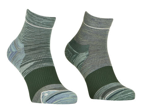 54881-62301-ALPINE_QUARTER_SOCKS_M_dark_pacific-B-01